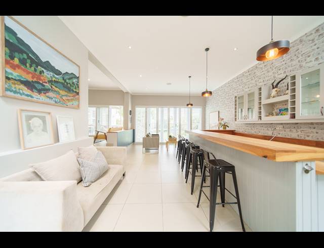 3 BEDROOM HOUSE FOR SALE IN BEACON BAY